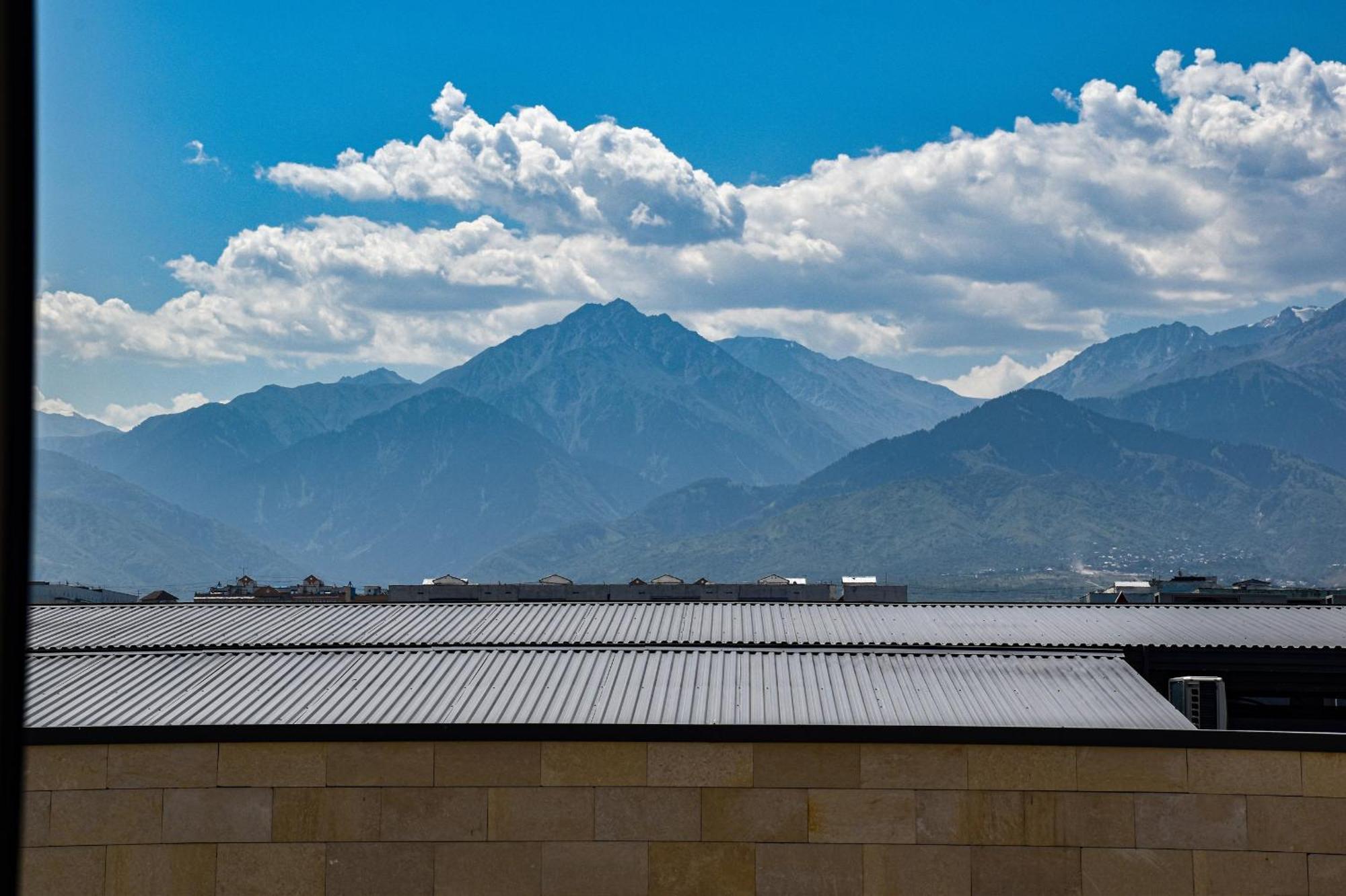 Yourhouse Микрорайон Жетысу-2, Дом 69 Almaty Exterior foto